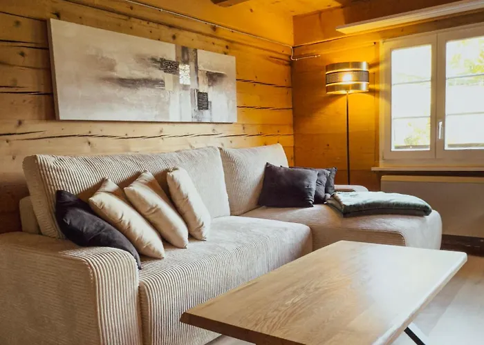 Grosszuegige Leiterli Lenk